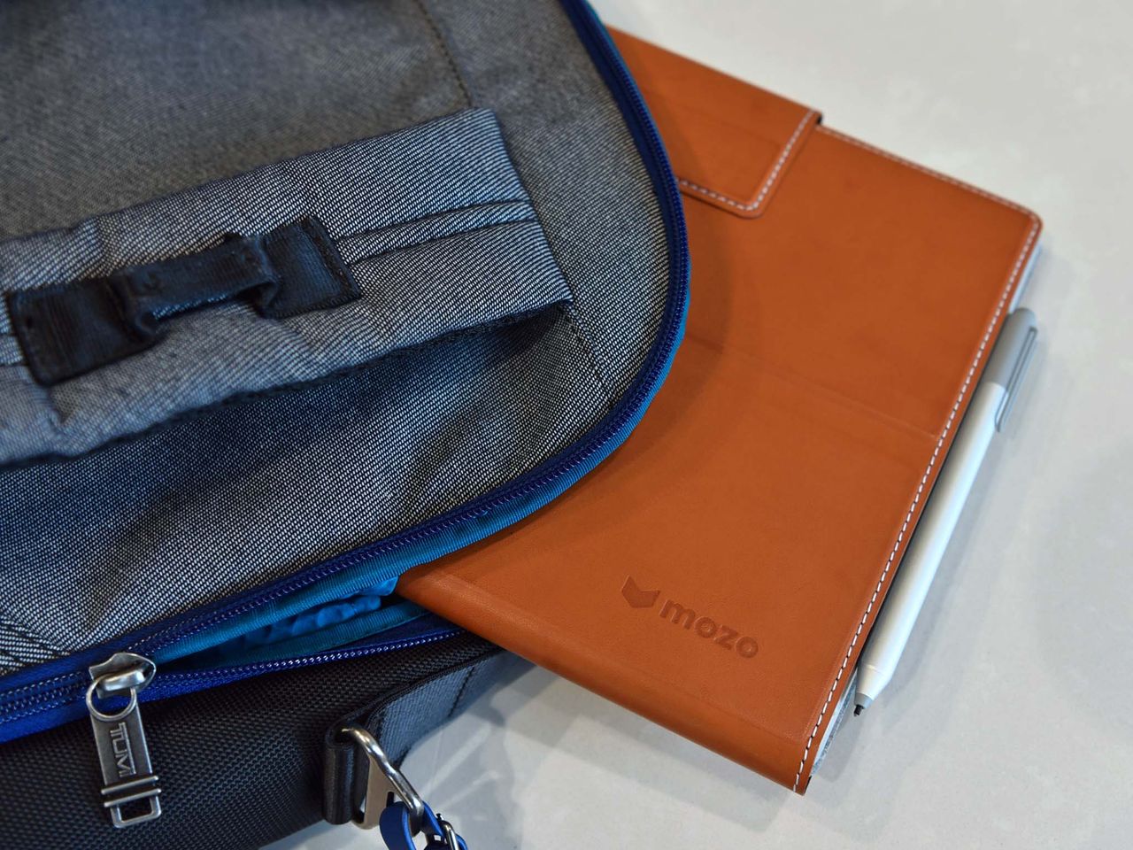 Mozo Folio for Surface Pro 4