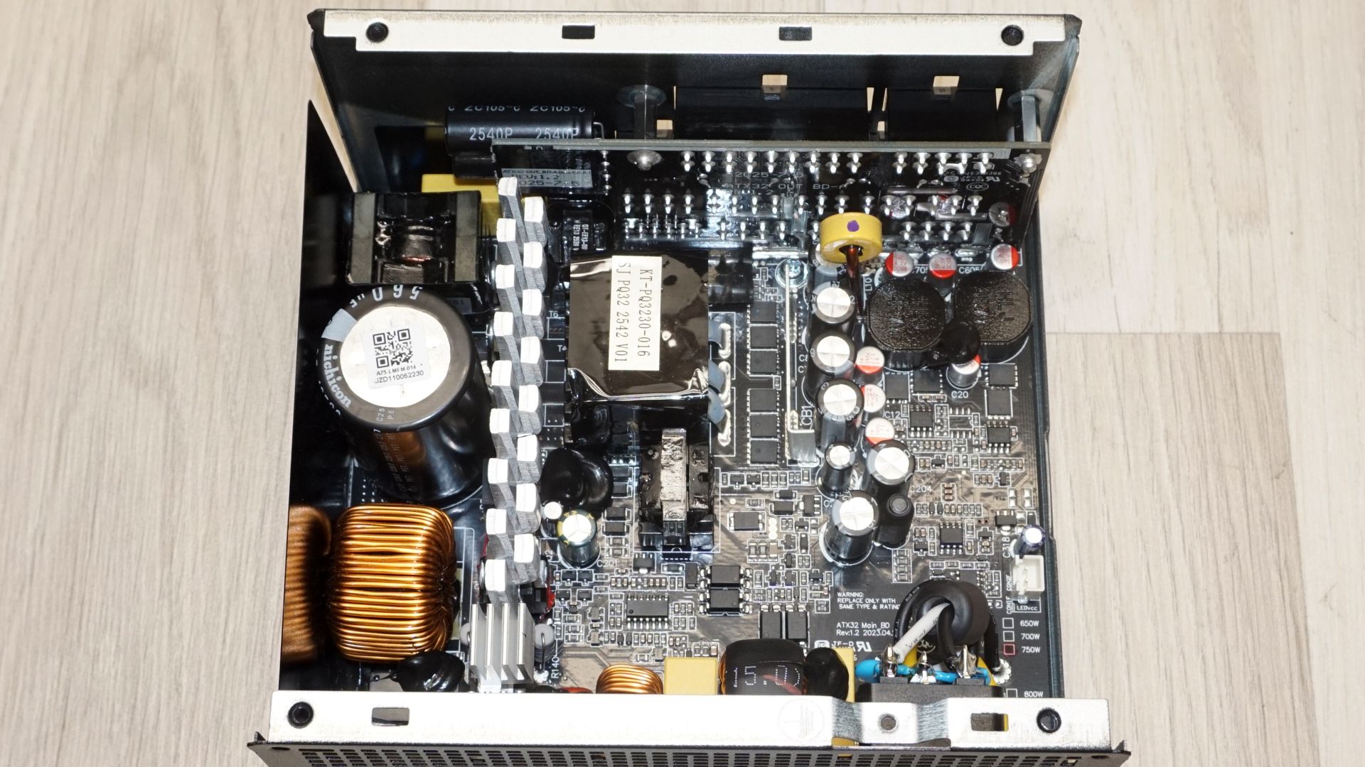 ThermalRight TR-KG750 750W