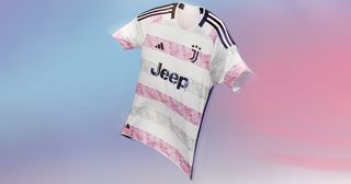 New Juventus away shirt 23/24