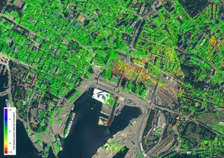 Sentinel-1 data taken between Dec. 26, 2014, and Oct. 28, 2016, show parts of the Oslo train station (center) sinking by 10 to 15 mm per year in the direction the satellite is looking — translating to 12 to 18 mm per year vertically. 