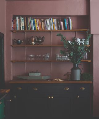 Pink and navy kitchen