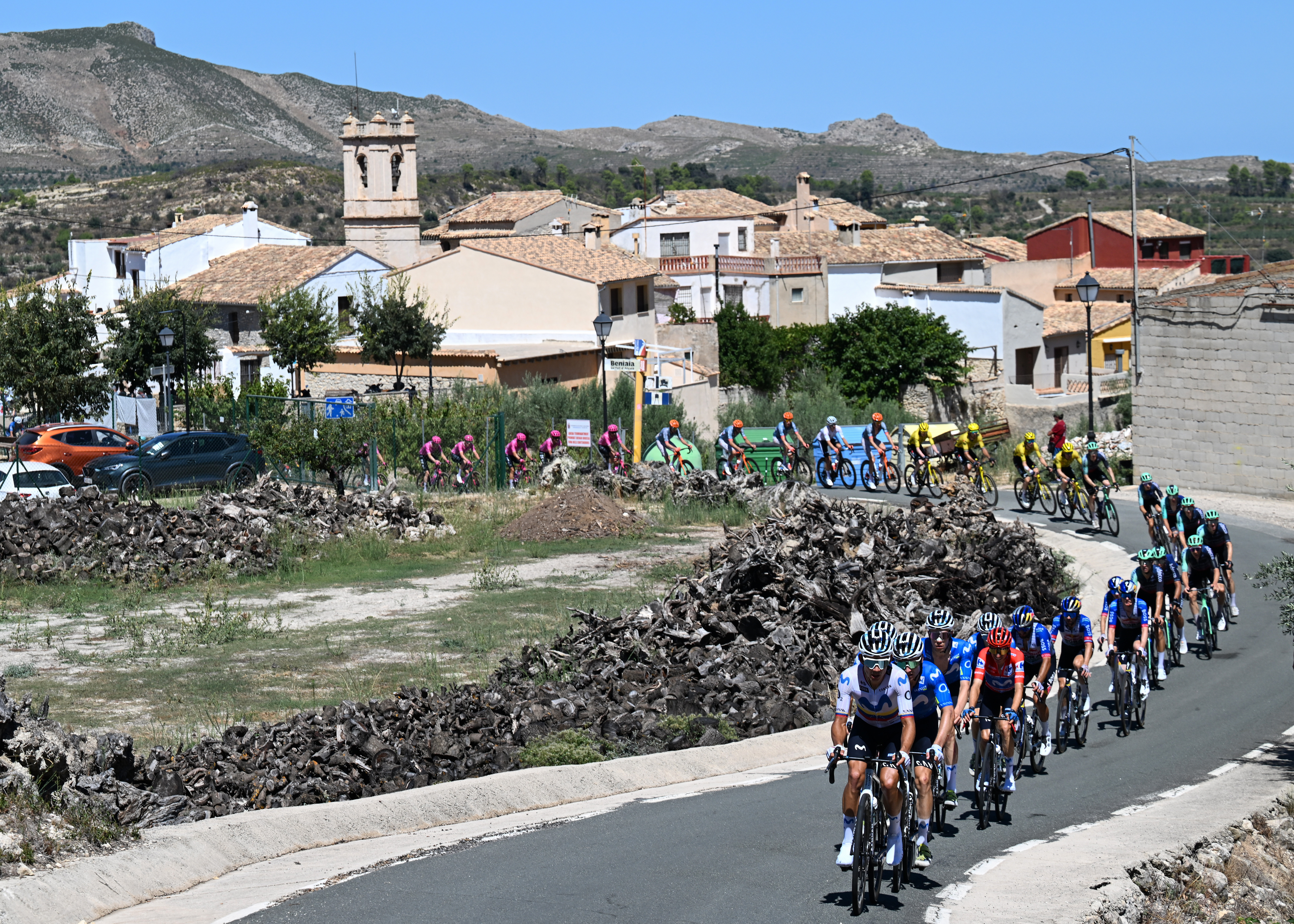 Vuelta a Espa&ntilde;a stage 9 LIVE: Three riders lead onto the Alto de Aitana with a separate GC battle expected behind
