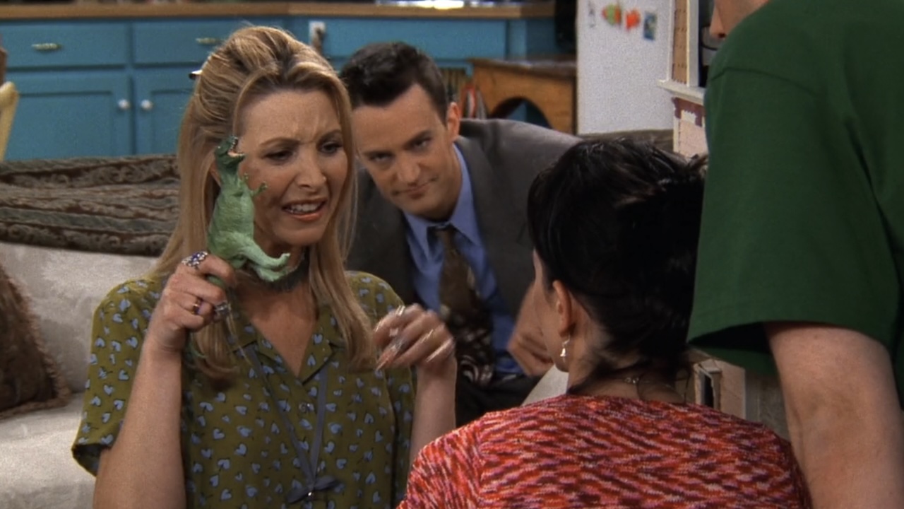 32 Hilariously Off-Beat Phoebe Quotes From Friends