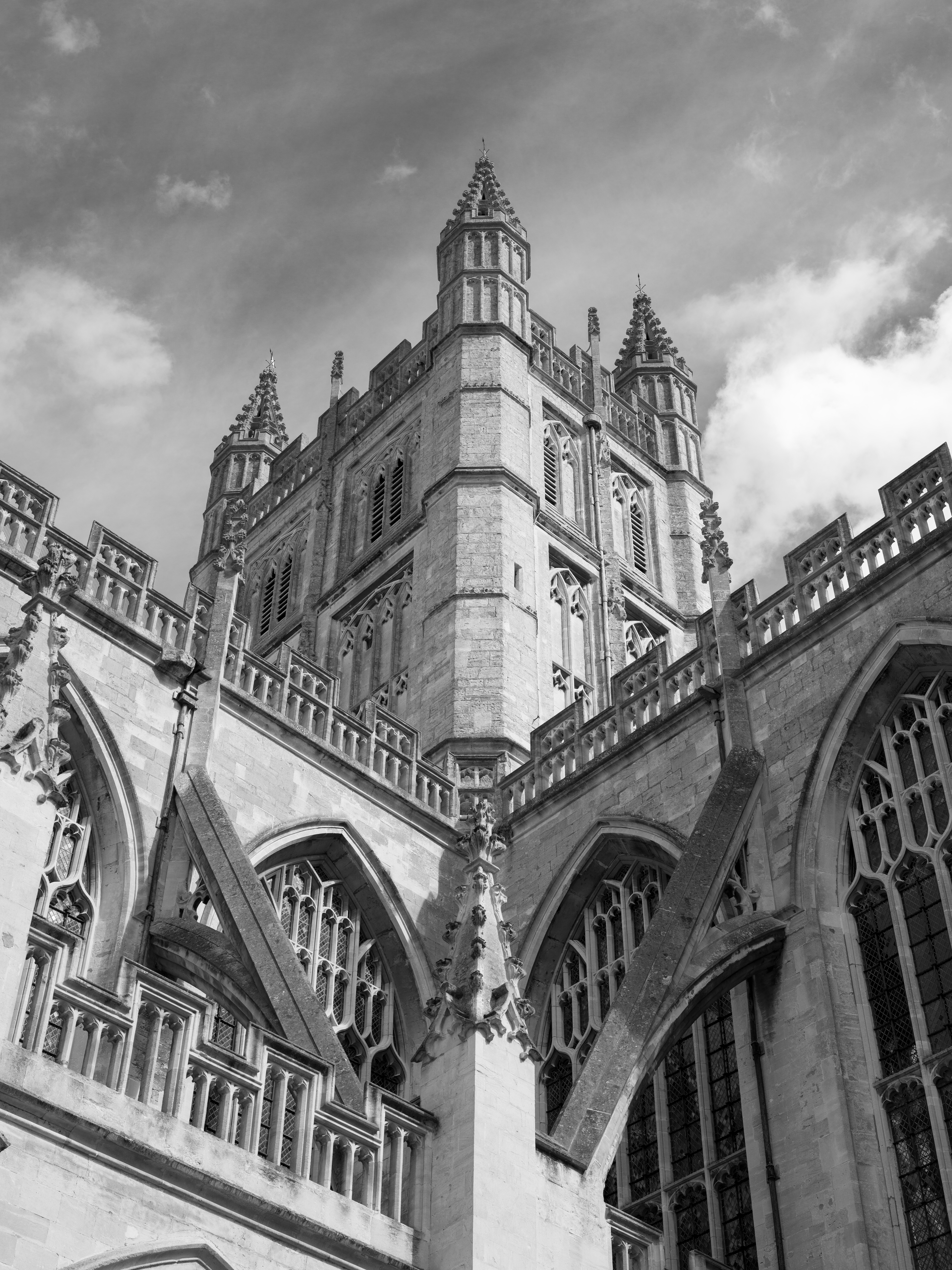Bath Abbey in black and white, taken on the Hasselblad X2D II 100C