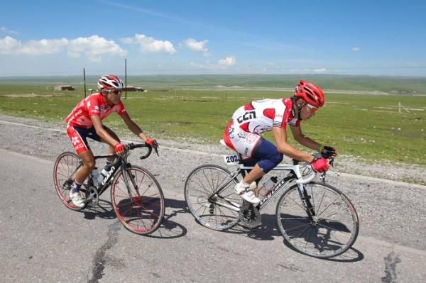 Wu Shengjun (Qinghai) and Yeung Ying Hon (Hong Kong) were in the most promising break of the day.