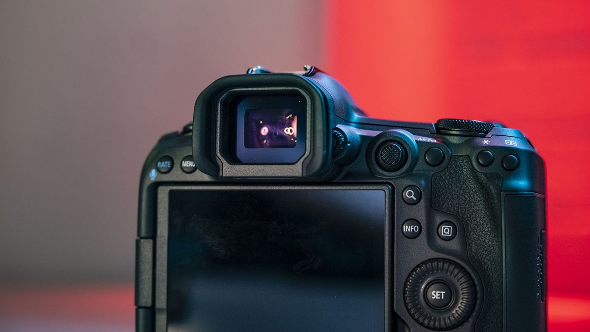 I tested Canon’s ingenious eye-control AF, and it made me feel at one with the camera