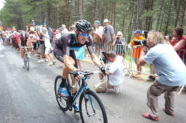 Bradley Wiggins (Sky) ascends the Mont&eacute;e Laurent Jalabert.