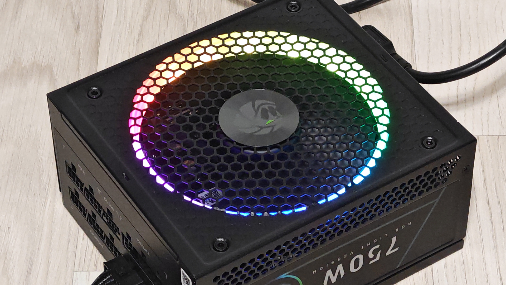 Gamemax RGB PRO 750G