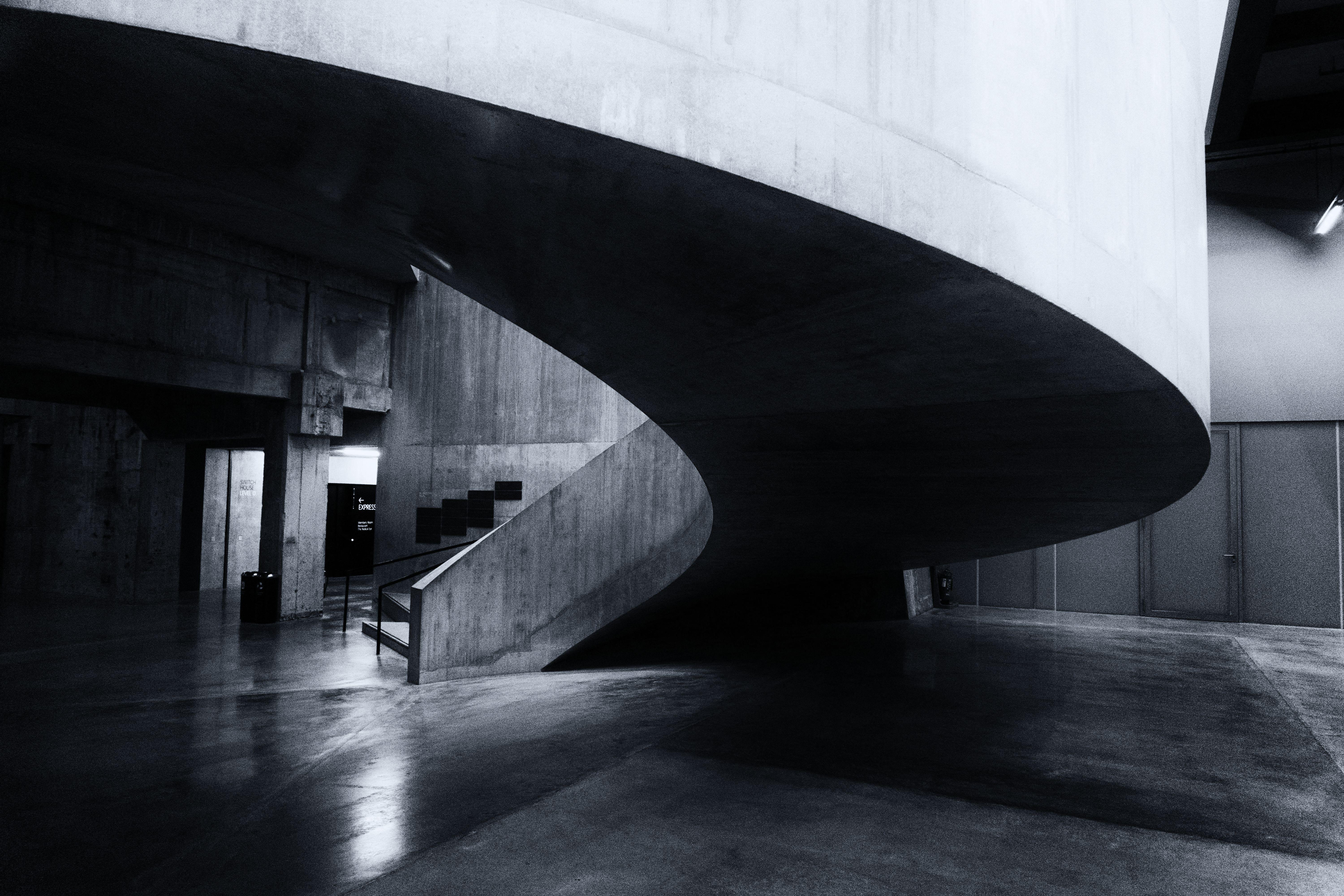 A concrete spiral staircase at Tate Modern