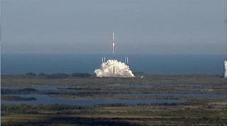Atlas 5 rocket launches SBIRS GEO-2 missile defense satellite on March 19, 2013.