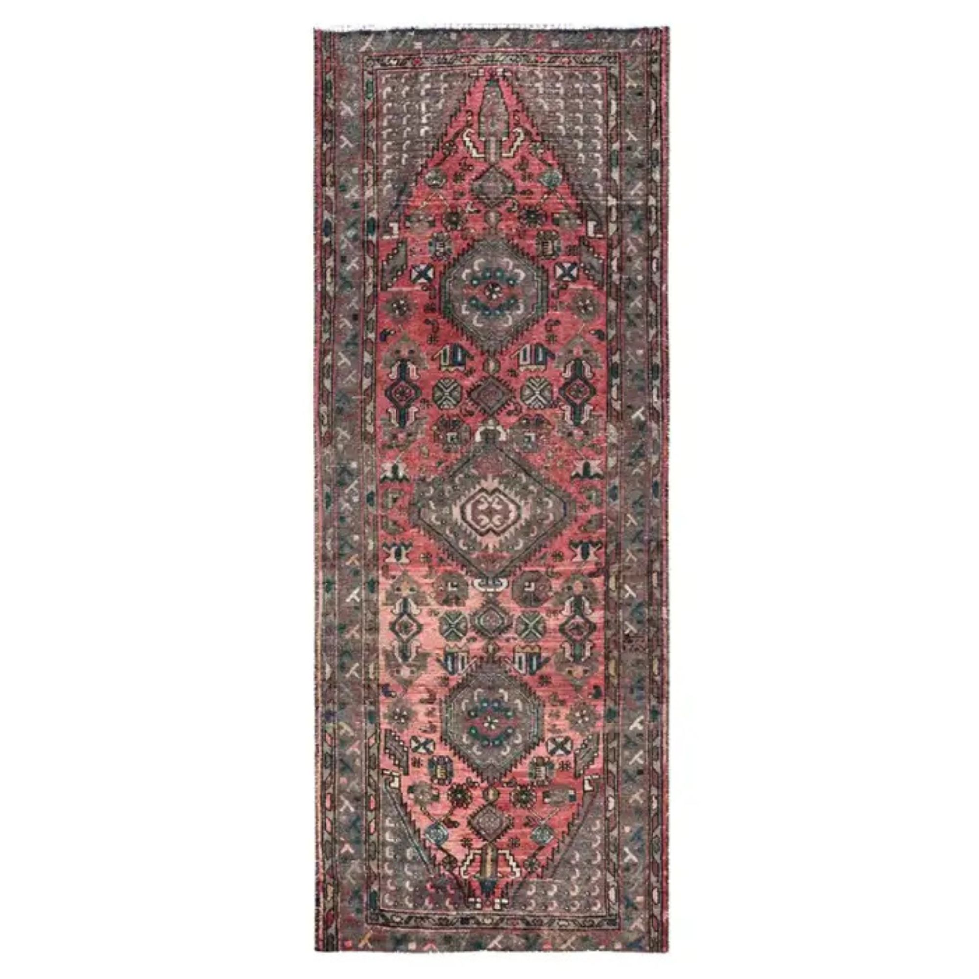 3&#039;7&amp;quot;x8&#039;6&amp;quot; Blush Red Vintage Persian Shiraz Hand Knotted Pure Wool Runner Rug