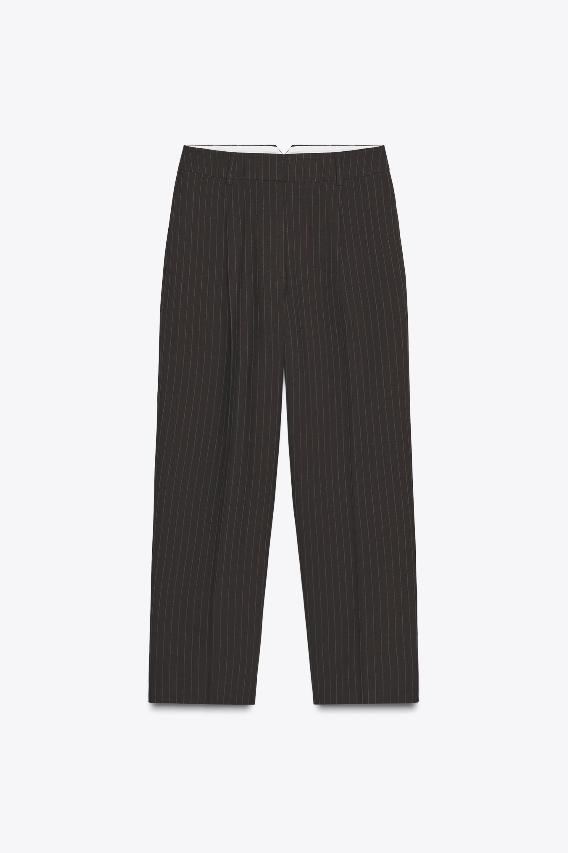 Pleated Tapered Pants