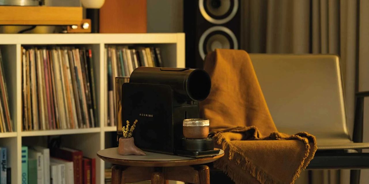 Image of Morning coffee machine in press shot 