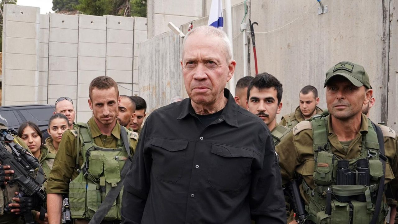 Israeli defence minister Yoav Gallant visits the 91st Division&#039;s base in northern Israel