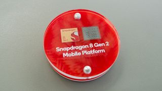 A photograph of a Qualcomm Snapdragon 8 Gen 2 chip