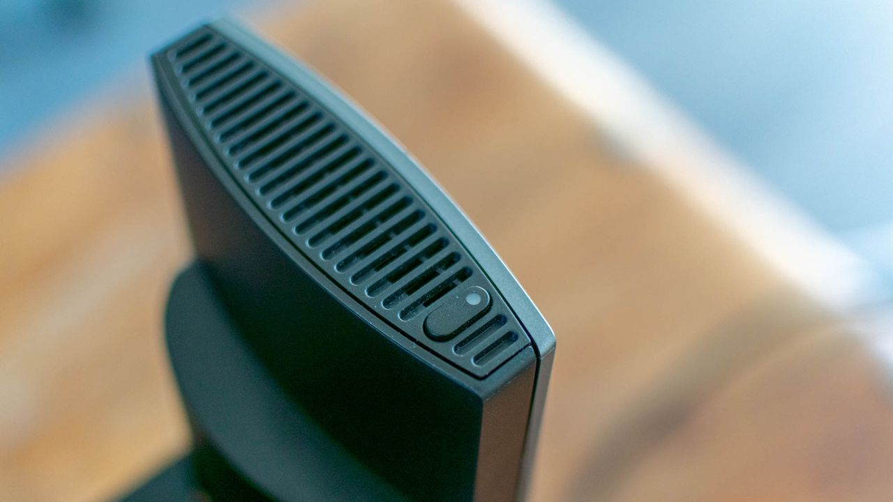 Dell OptiPlex 7070 Ultra power button