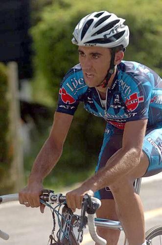 Carlos Barredo (Liberty Seguros) chasing Lastras