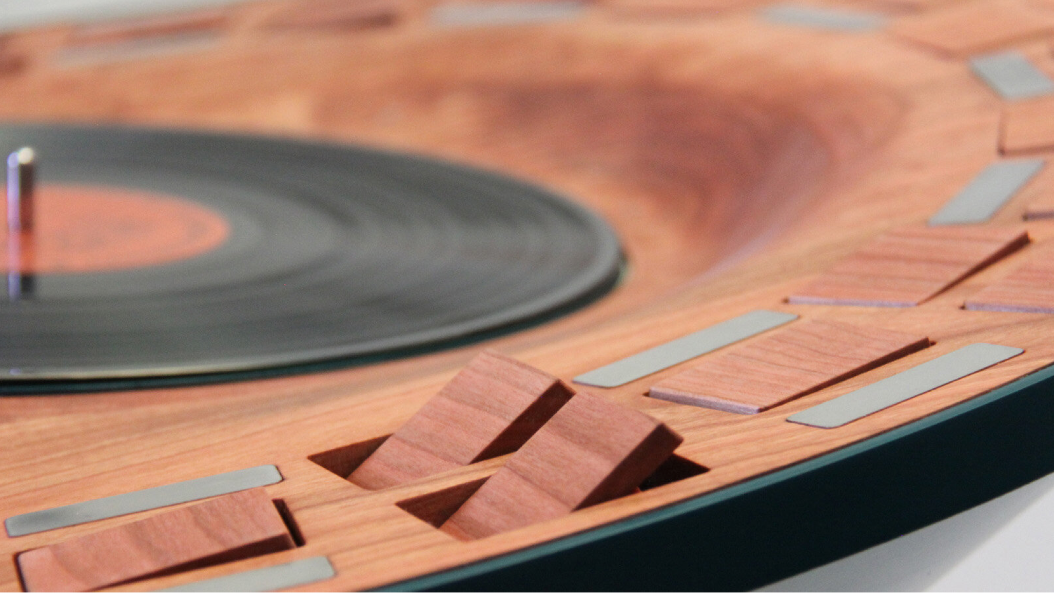 Orbit turntable - an art piece with wooden tiles that move with music