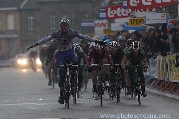 Runner-up the previous day, Arnaud Demare (FDJ-Big Mat) goes one better to win the final stage.