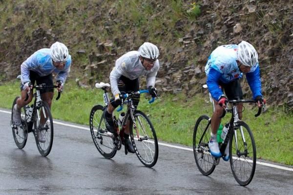 Hossein Aliedeh (Tabriz) leads the charge for KOM points.