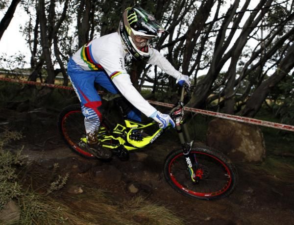 U19 men's world champion Troy Brosnan (Monster Energy/Specialized) won.