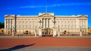 Buckingham Palace in the sunshine