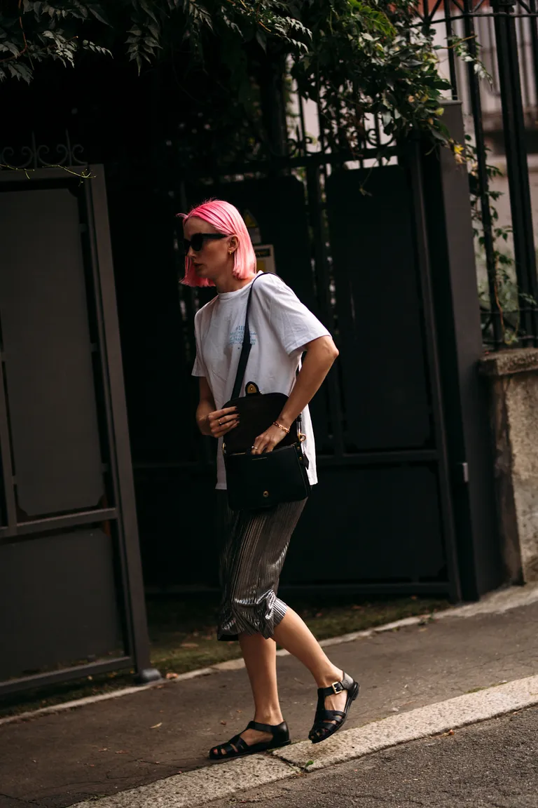 woman wearing fisherman sandals