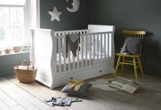 Best cots and cot beds: Chantilly cot The Cotswold Company