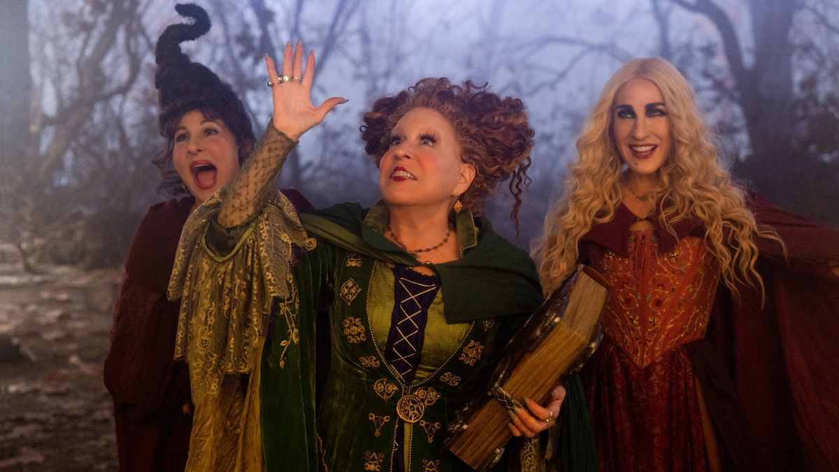 Kathy Najimy, Bette Midler and Sarah Jessica Parker star in Hocus Pocus 2