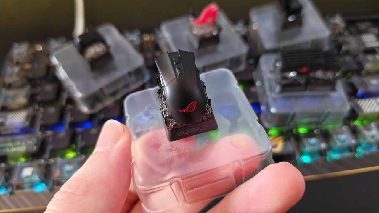 The Gladius keycap from Asus ROG's mystery keycap set