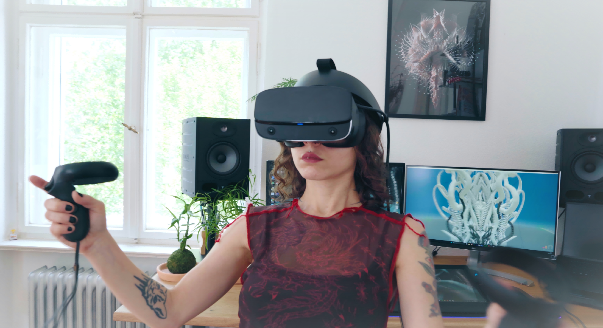 Giusy Amoroso using a VR headset