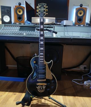 A photo of Phil Manzanera's 2000 Gibson Custom Shop Les Paul Custom