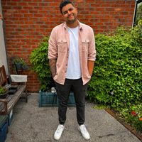 Lloyd Coombes's avatar