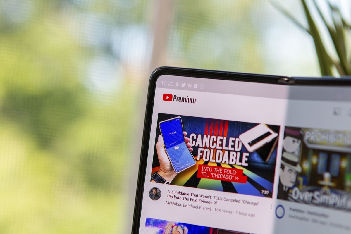 Youtube Premium Up Close Galaxy Z Fold