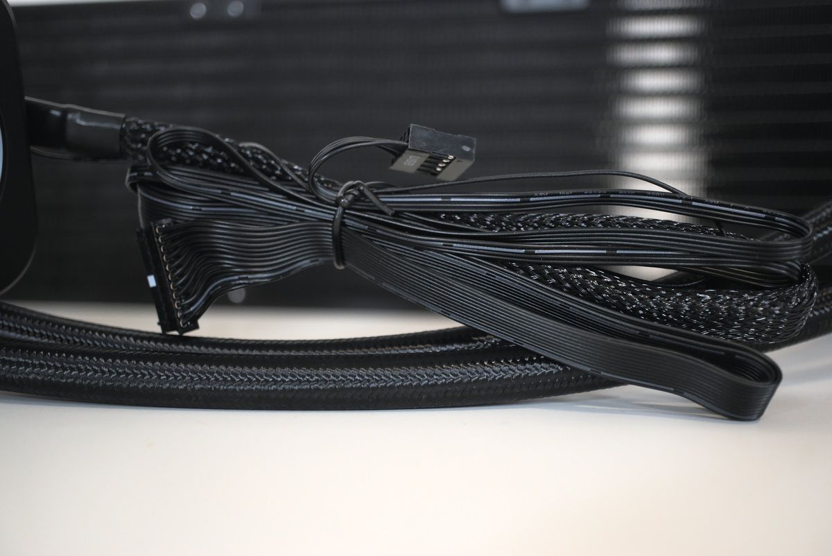 Corsair H150i Elite LCD