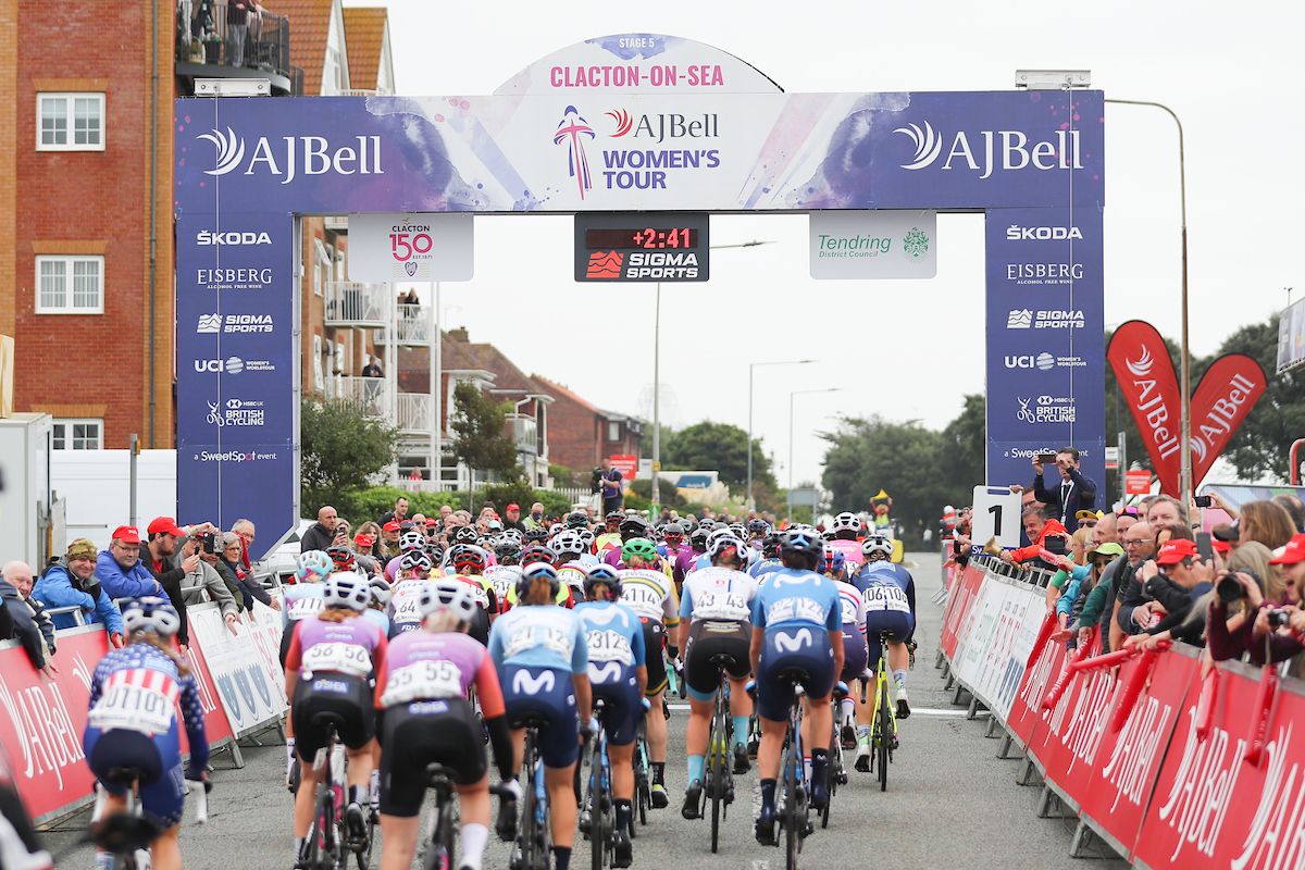 Picture by Alex Whitehead/SWpix.com - 08/10/2021 - Cycling - AJ Bell Women's Tour of Britain - Stage Five: Colchester to Clacton-on-Sea, England -