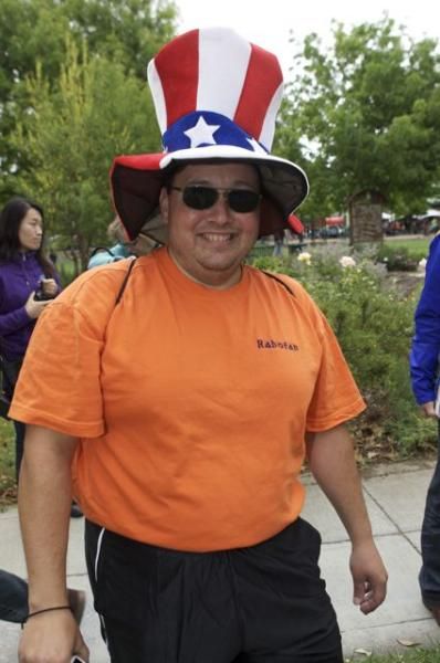 A patriotic Amgen Tour of California fan