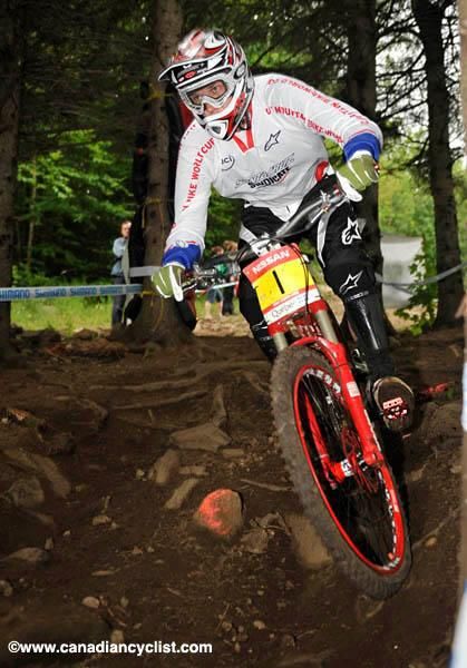 Greg Minaar with a flat