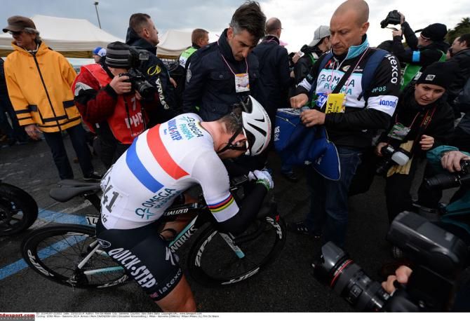 Mark Cavendish survived the climbs but lost out in the sprint