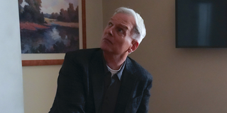ncis gibbs in hotel with christopher lloyd