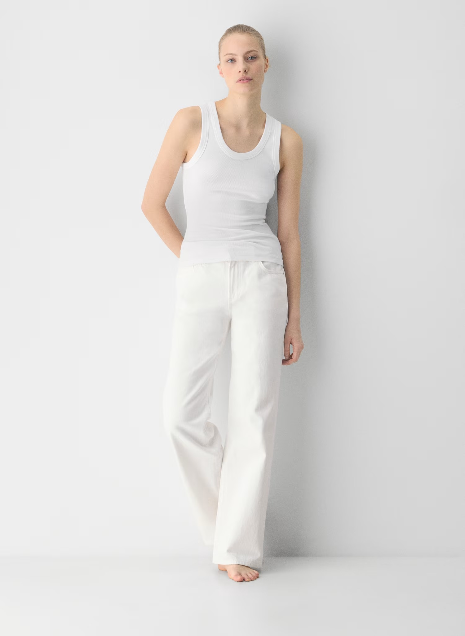 aritzia white denim