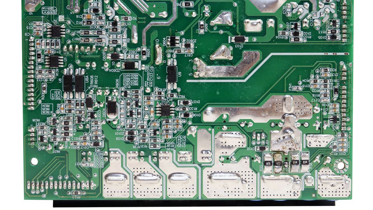 MSI MEG Ai1000P PCIe5