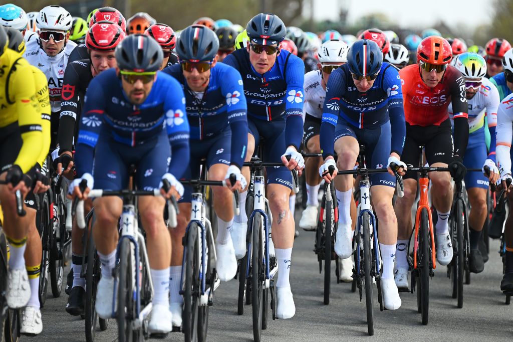 WEVELGEM BELGIUM MARCH 24 LR Stefan Kung of Switzerland Lewis Askey of The United Kingdom and Team Groupama FDJ and Connor Swift of The United Kingdom and Team INEOS Grenadiers compete during the 86th GentWevelgem in Flanders Fields 2024 Mens Elite a 2531km one day race from Ieper to Wevelgem UCIWT on March 24 2024 in Wevelgem Belgium Photo by Tim de WaeleGetty Images