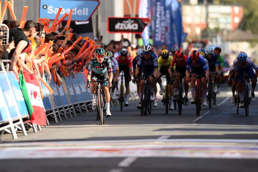 Sergio Higuita (Bora-Hansgrohe) won stage 5 of Itzulia Basque Country