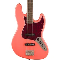 Squier Classic Vibe 60s Jazz BassPoplar body | Maple neck | Indian Laurel fingerboard | 34" scale | 21 frets | SS pickups