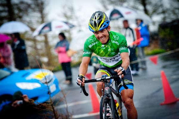 Julian David Arredondo (Team NIPPO) finished second place behind 19 seconds and lost the green jersey