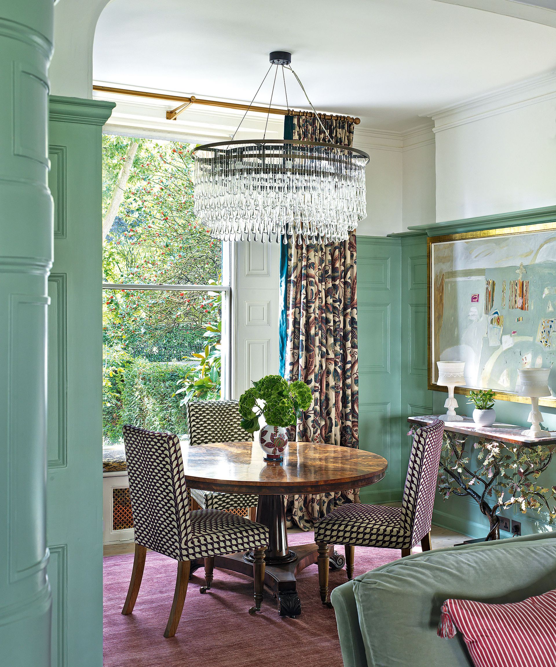 Dining room ideas with round table