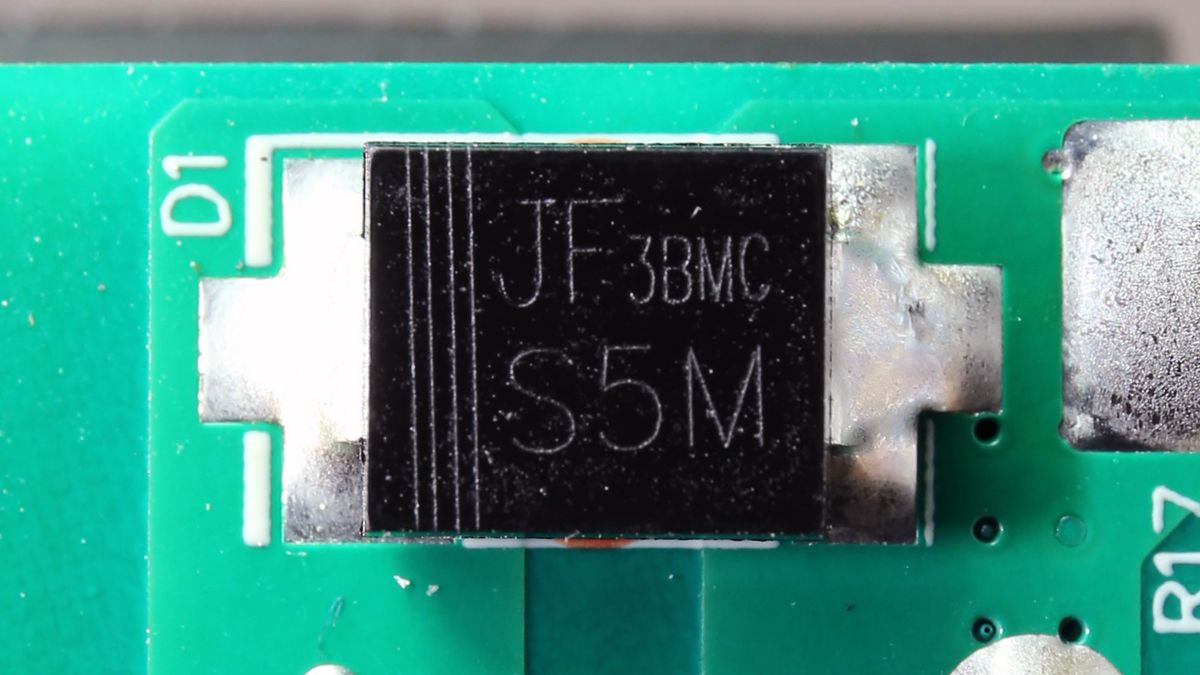 Gigabyte UD1000GM PG5