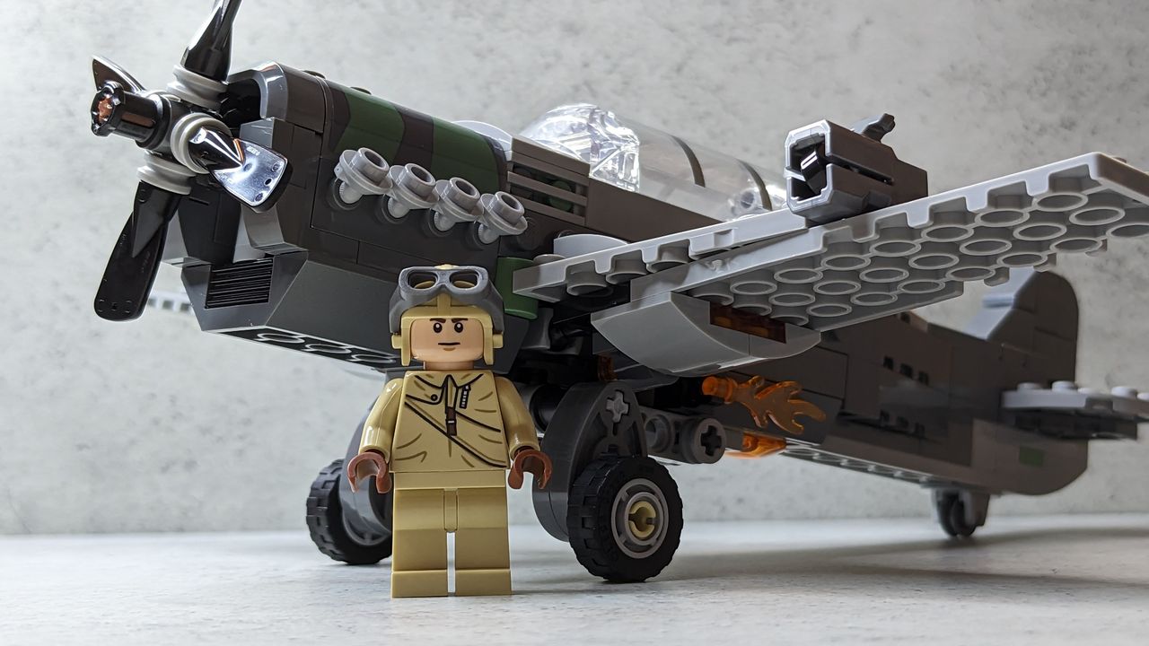 Lego Indiana Jones Fighter Plane Chase
