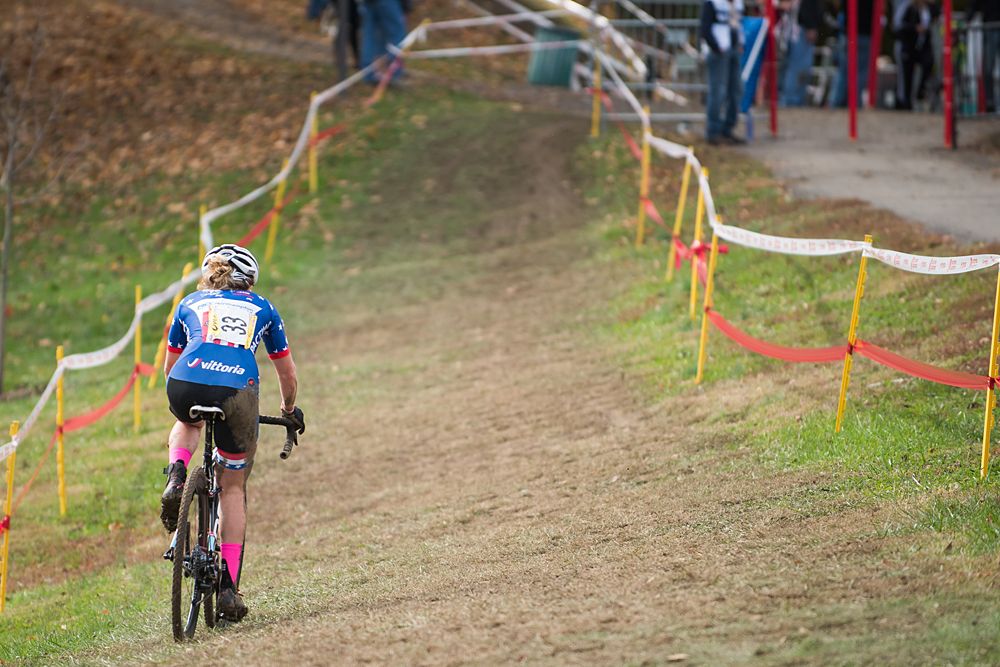 Ellen Noble (USA) Jam-NCC-Vittoria sees nothing but open road in front of her as she makes her way to the pavement section towards the finishline for the win.